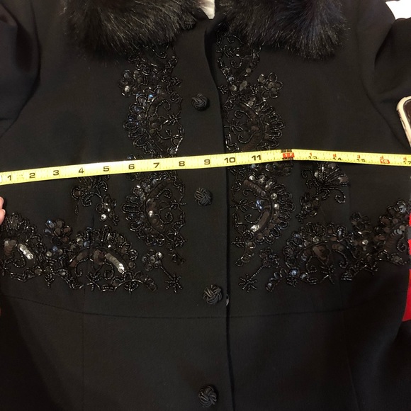 Tracy Reese Classic Black Beads Fur wool long coat. Size 4 , excellent condition - Picture 5 of 9